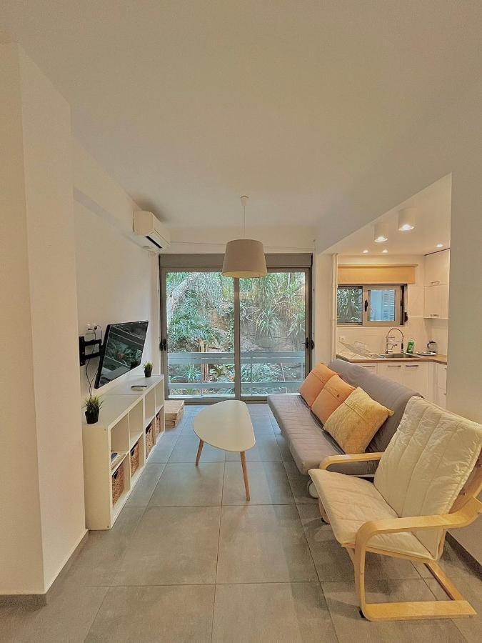 Panathenaic Stadium Next-Door Stylish Home Exterior photo